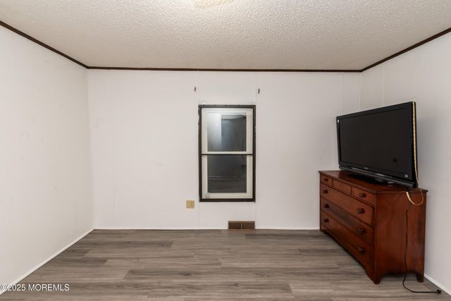 28 Abbie Drive, Little Egg Harbor, NJ 08087