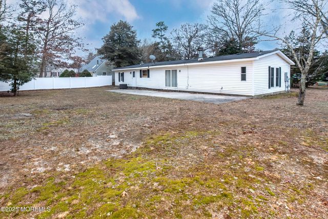 28 Abbie Drive, Little Egg Harbor, NJ 08087