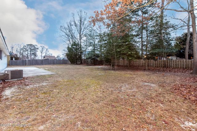 28 Abbie Drive, Little Egg Harbor, NJ 08087