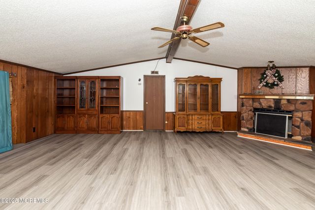 28 Abbie Drive, Little Egg Harbor, NJ 08087