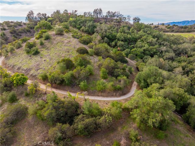 46121 Avenida Tierra, Temecula, CA 92590