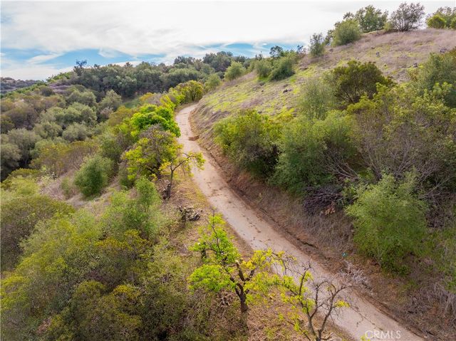 46121 Avenida Tierra, Temecula, CA 92590