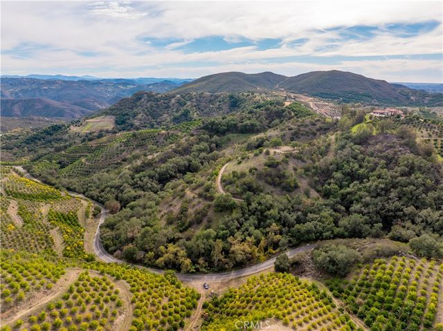 46121 Avenida Tierra, Temecula, CA 92590