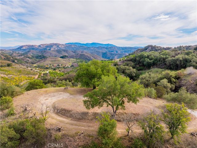 46121 Avenida Tierra, Temecula, CA 92590