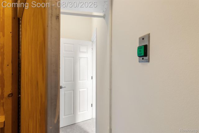 5593 Warrenshire Drive, West Bloomfield Charter Township, MI 48322