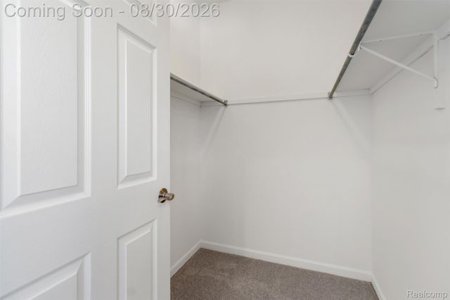 5593 Warrenshire Drive, West Bloomfield Charter Township, MI 48322