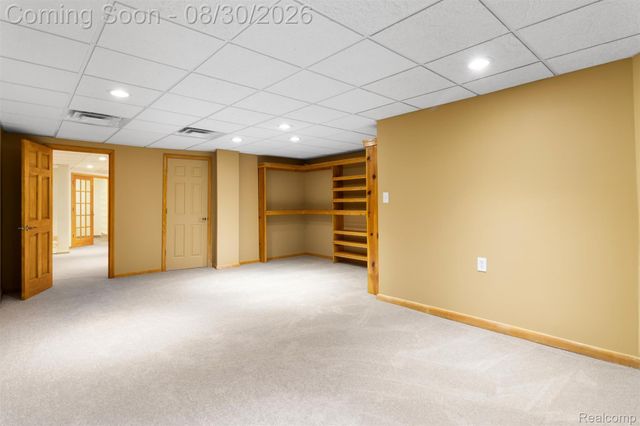 5593 Warrenshire Drive, West Bloomfield Charter Township, MI 48322