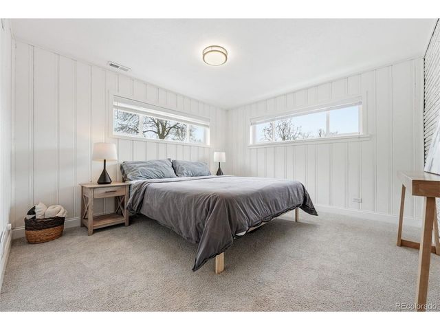 34 Yates St, Denver, CO 80219