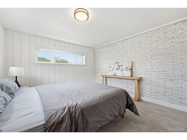 34 Yates St, Denver, CO 80219