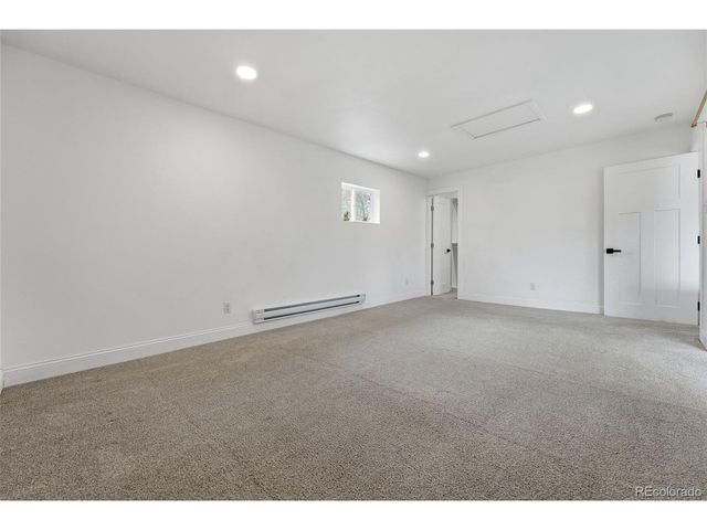 34 Yates St, Denver, CO 80219