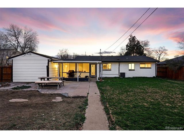 34 Yates St, Denver, CO 80219
