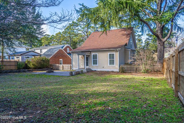 445 N May Street, Southern Pines, NC 28387