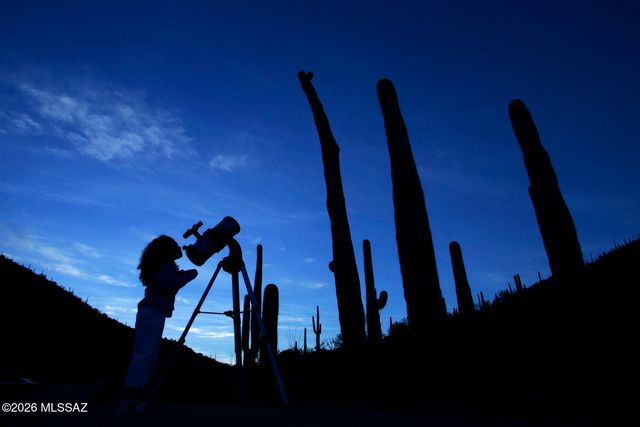 3347 W Quail Haven Circle W, Tucson, AZ 85745