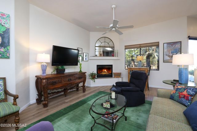 3347 W Quail Haven Circle W, Tucson, AZ 85745