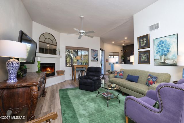 3347 W Quail Haven Circle W, Tucson, AZ 85745