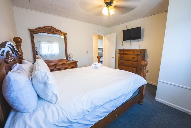 W 6321 H Smith DR, Dublin, VA 24084