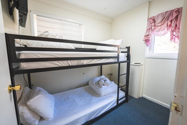 W 6321 H Smith DR, Dublin, VA 24084