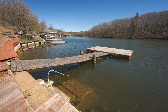 W 6321 H Smith DR, Dublin, VA 24084