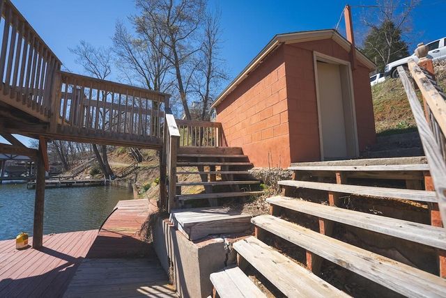 W 6321 H Smith DR, Dublin, VA 24084