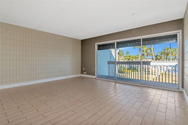 2424 W TAMPA BAY BOULEVARD 204, Tampa, FL 33607