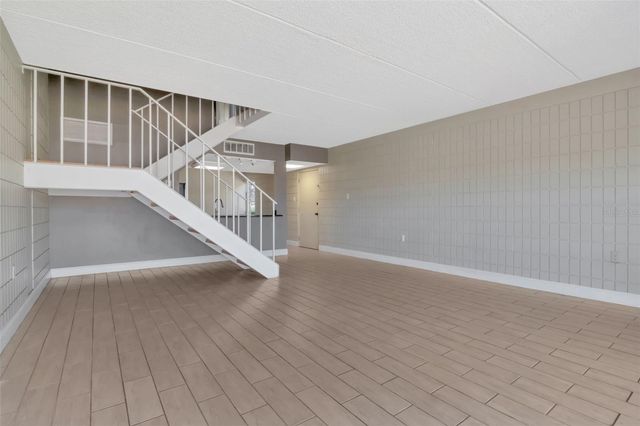 2424 W TAMPA BAY BOULEVARD 204, Tampa, FL 33607