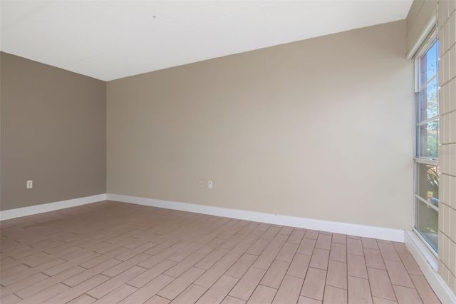 2424 W TAMPA BAY BOULEVARD 204, Tampa, FL 33607