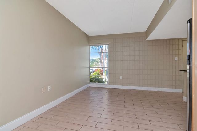 2424 W TAMPA BAY BOULEVARD 204, Tampa, FL 33607