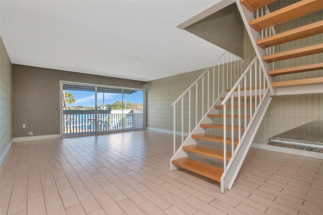 2424 W TAMPA BAY BOULEVARD 204, Tampa, FL 33607