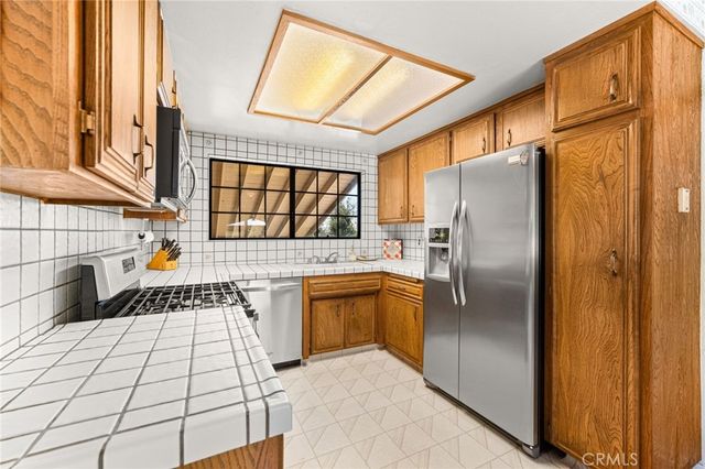 1939 Fernridge, San Dimas, CA 91773