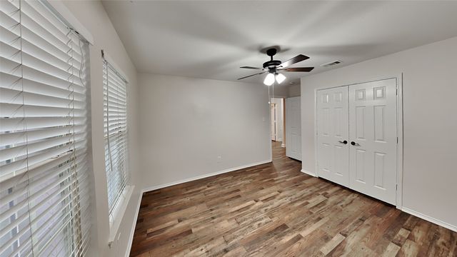 1432 Keith Court, Burleson, TX 76028