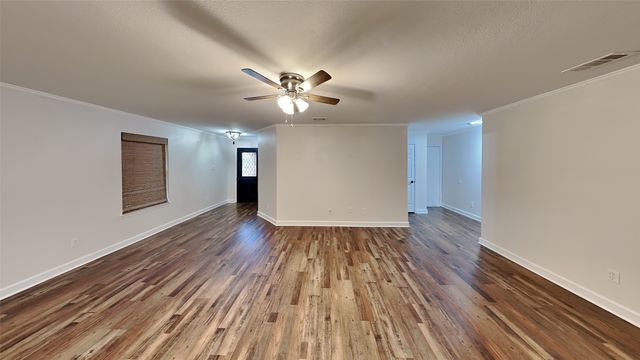 1432 Keith Court, Burleson, TX 76028