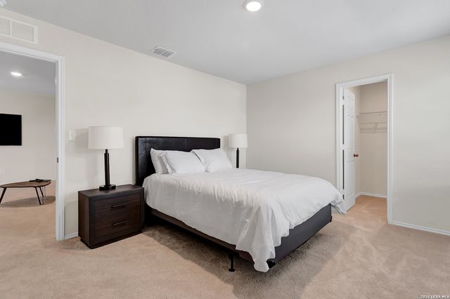 7360 Yucca Pl, San Antonio, TX 78253