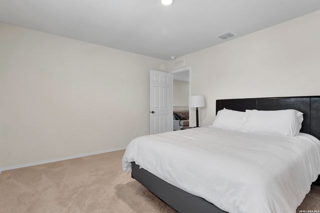 7360 Yucca Pl, San Antonio, TX 78253