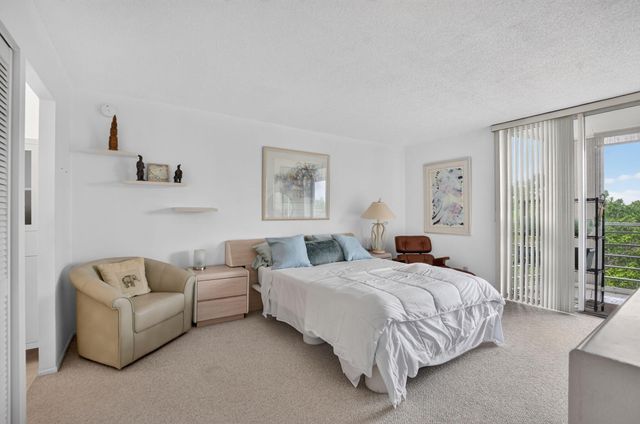 6461 NW 2nd Avenue 515, Boca Raton, FL 33487