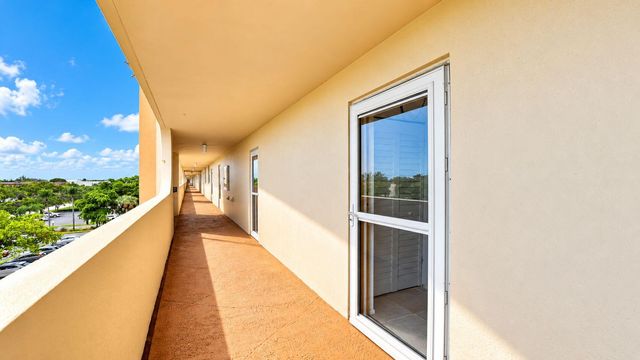 6461 NW 2nd Avenue 515, Boca Raton, FL 33487