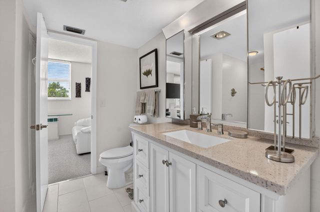 6461 NW 2nd Avenue 515, Boca Raton, FL 33487