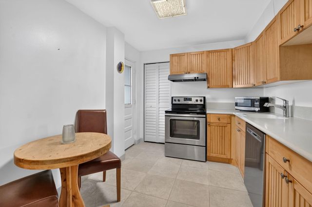 6461 NW 2nd Avenue 515, Boca Raton, FL 33487