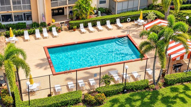 6461 NW 2nd Avenue 515, Boca Raton, FL 33487