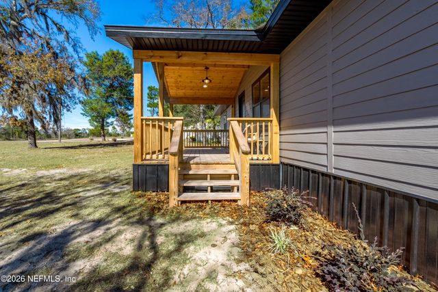 4193 SE 8TH Avenue, Melrose, FL 32666