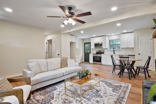 1136 MEADOW DRIVE, Gardendale, AL 35071