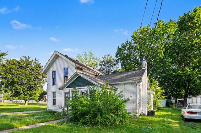 307 E State Street, Vicksburg, MI 49097