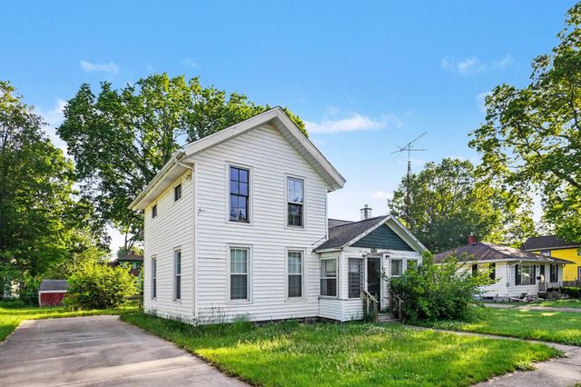 307 E State Street, Vicksburg, MI 49097