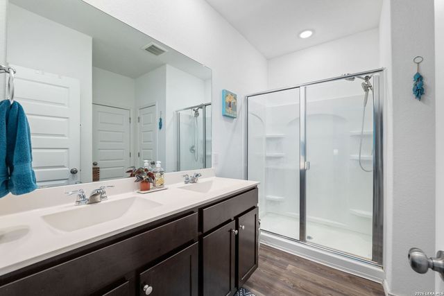 9858 Chevalier Forest, San Antonio, TX 78221