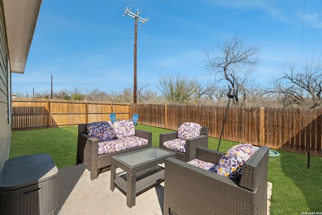 9858 Chevalier Forest, San Antonio, TX 78221