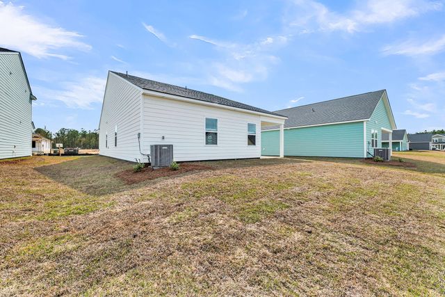 2069 Lavender Bloom Road, Ravenel, SC 29470