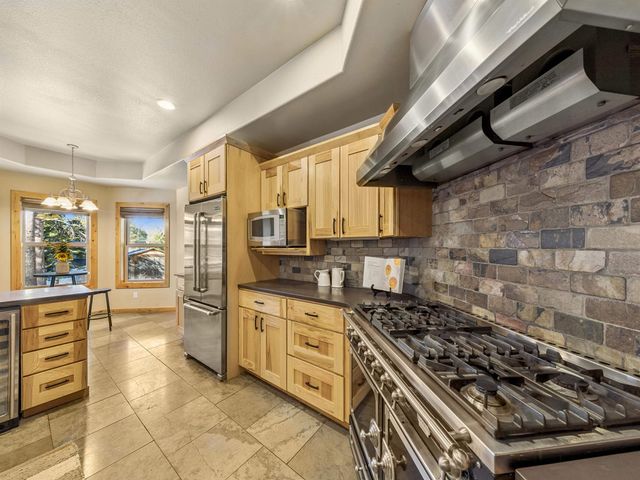 12726 Greenwood Drive, Truckee, CA 96161