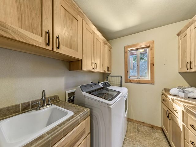 12726 Greenwood Drive, Truckee, CA 96161