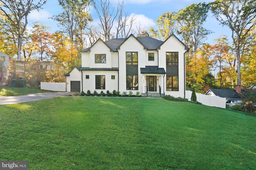 7806 CARTERET RD, Bethesda, MD 20817