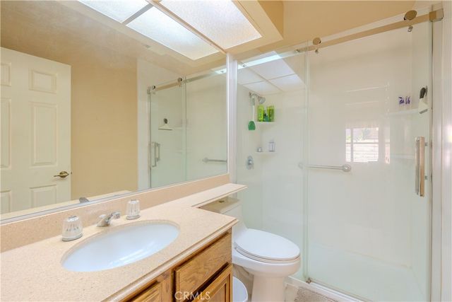 2667 Victoria Park, Riverside, CA 92506