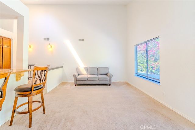 2667 Victoria Park, Riverside, CA 92506